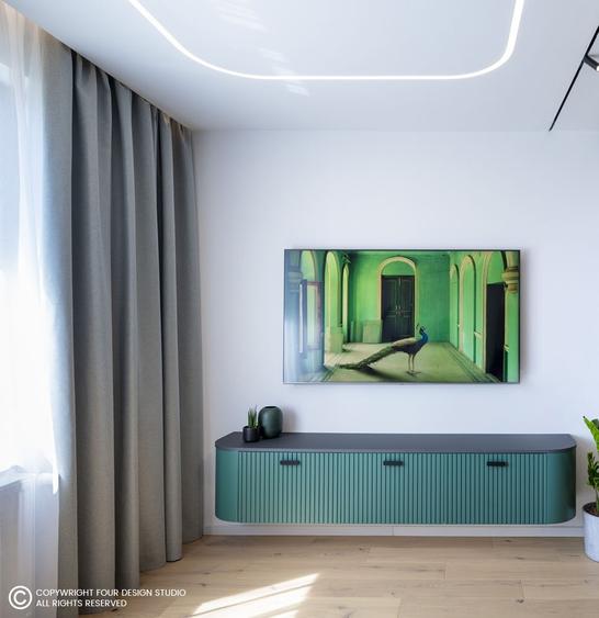 Apartament cu 3 camere semidecomandat în Cug