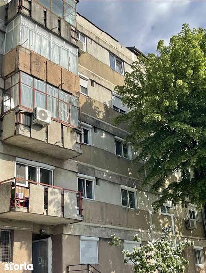 Apartament cu 2 camere decomandat în Iosia