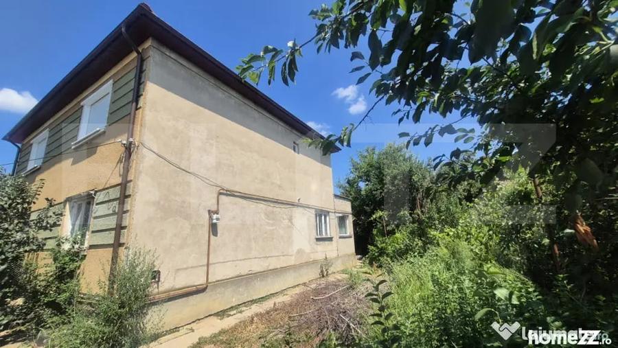 Casă cu 4 camere cu Teren 1500 Mp în Aurel Vlaicu