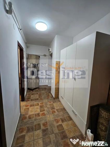 Apartament cu 2 camere semidecomandat, mobilat în Tudor Vladimirescu