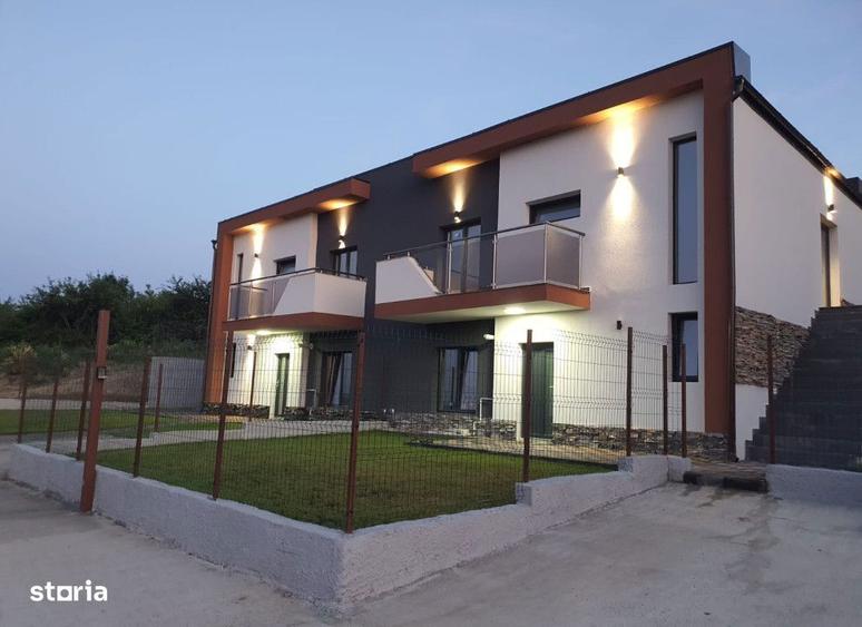 Casă cu 3 camere cu Teren 400 Mp în Valea Adâncă