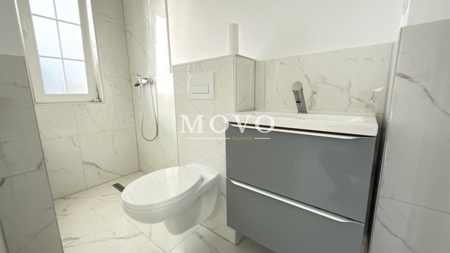 Duplex cu 4 camere cu Canalizare în Moșnița Nouă