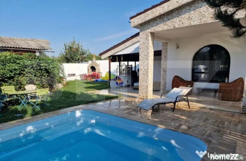 Casă cu 4 camere cu Teren 980 Mp în Valea