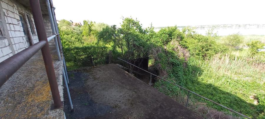 Casă individuală cu 6 camere cu Garaj în Cernica