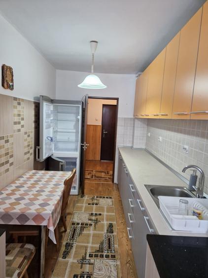 Apartament cu 2 camere decomandat în Ludoș