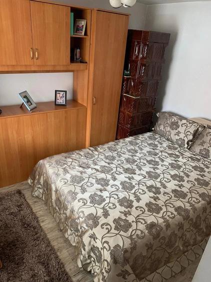 Casă cu 4 camere cu Teren 1187 Mp în Central