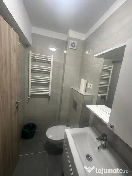 Garsonieră semidecomandată, mobilată în Central