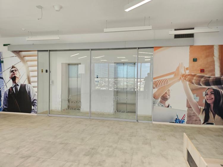 Birou, de 13,000 mp, în Universitate