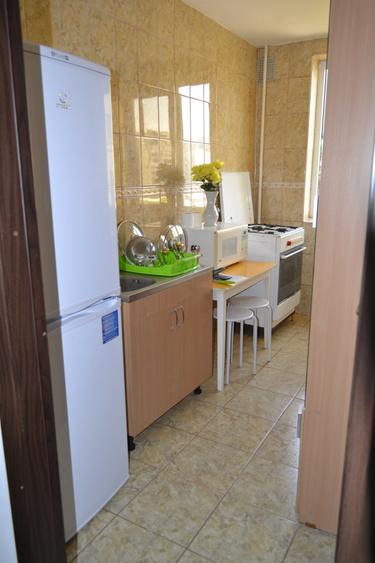 Apartament cu 2 camere decomandat în Berceni