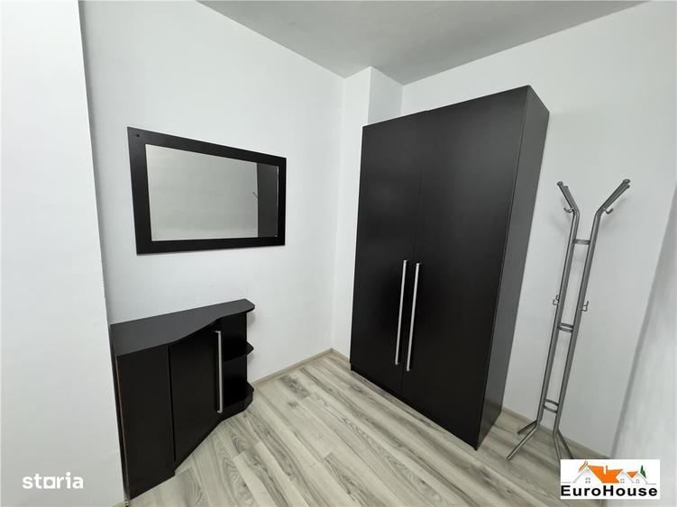 Apartament cu 3 camere decomandat în Ampoi 3
