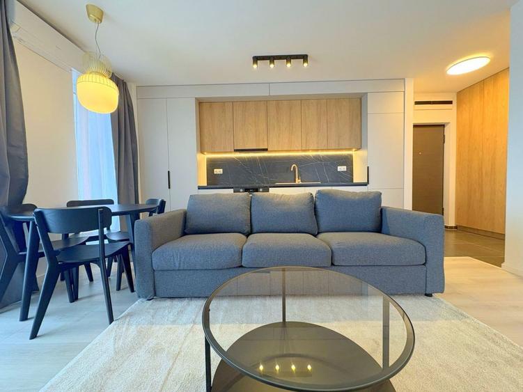 Apartament cu 3 camere decomandat, mobilat în Lipovei