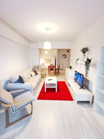Apartament cu 2 camere semidecomandat, mobilat în Lacul Morii