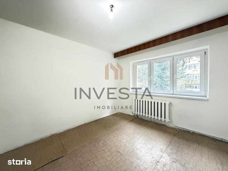 Apartament cu 3 camere decomandat în Zorilor