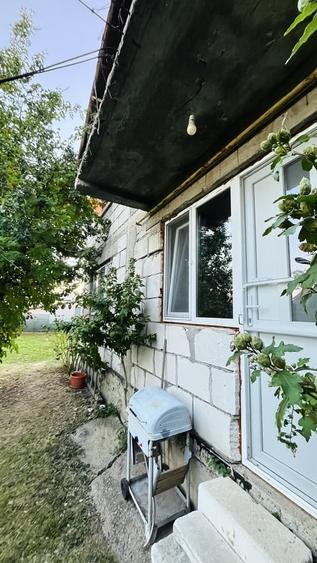 Casă cu 5 camere cu Teren 954 Mp în Central