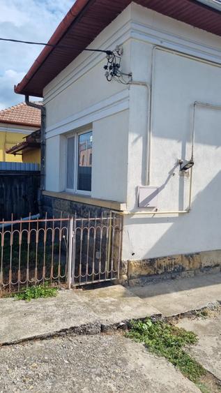 Casă individuală cu 2 camere cu Canalizare în Gheorgheni