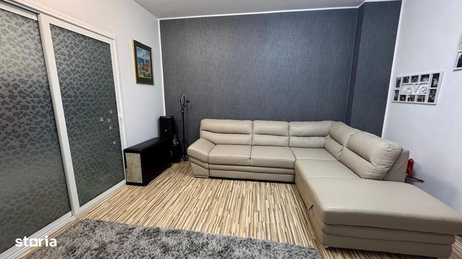 Apartament cu 3 camere în Tudor Vladimirescu