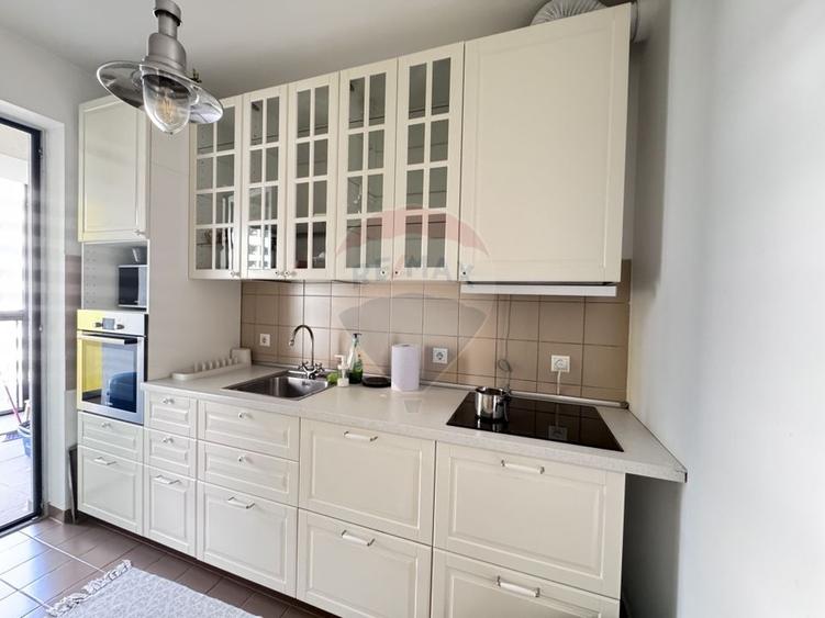 Apartament cu 2 camere decomandat, mobilat în Splaiul Unirii