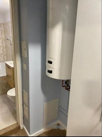 Apartament cu 3 camere decomandat în Titan