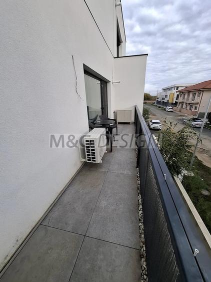 Apartament cu 2 camere semidecomandat în Ghiroda