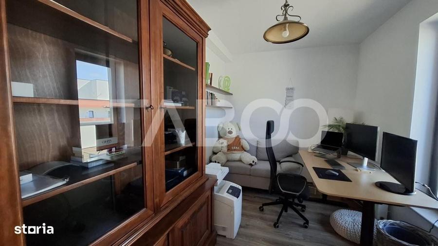 Casă cu 4 camere decomandat cu Teren 375 Mp în Central