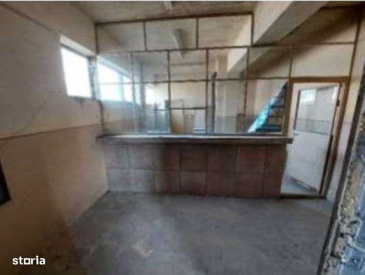 Spațiu comercial, de 39 mp, în Otvești