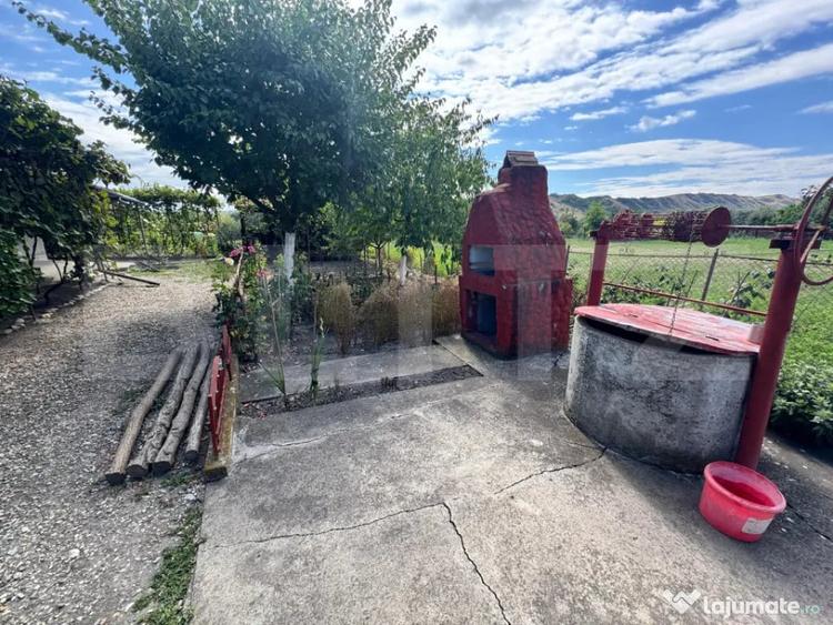 Casă cu 3 camere cu Teren 550 Mp în Chețani