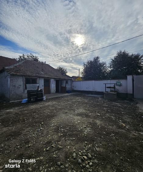 Teren de 500 mp, în Sântandrei