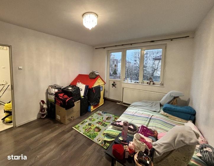 Apartament cu 2 camere semidecomandat în Central