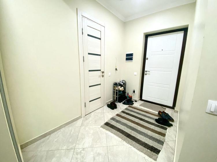 Apartament cu 2 camere decomandat în Calea București