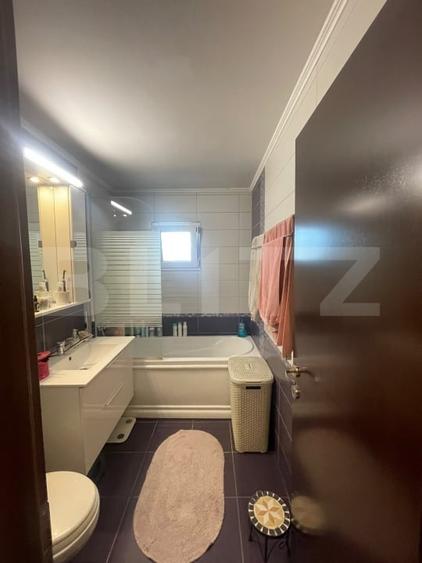 Apartament cu 3 camere decomandat, mobilat în Mărăști