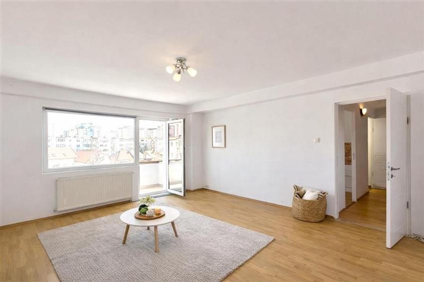 Apartament cu 2 camere decomandat în Scriitorilor