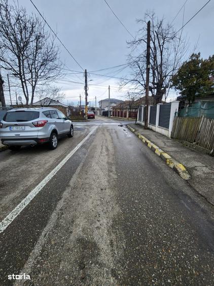 Teren de 273 mp, în Nord