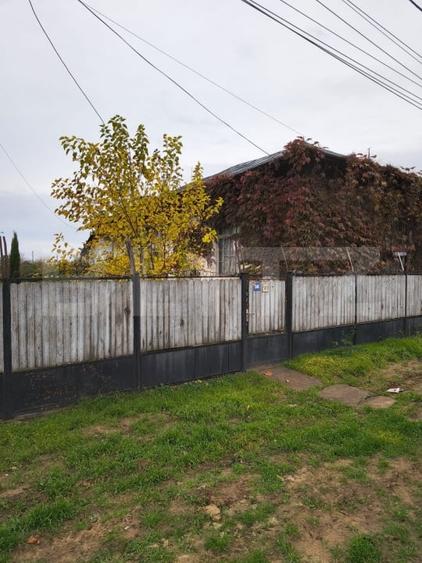 Casă individuală cu 5 camere cu Canalizare în Cioranii de Jos