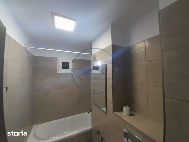 Apartament cu 2 camere semidecomandat, mobilat în Decebal