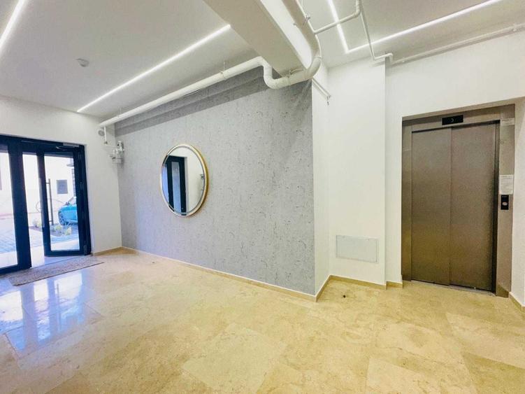 Apartament cu 2 camere decomandat, mobilat în Central