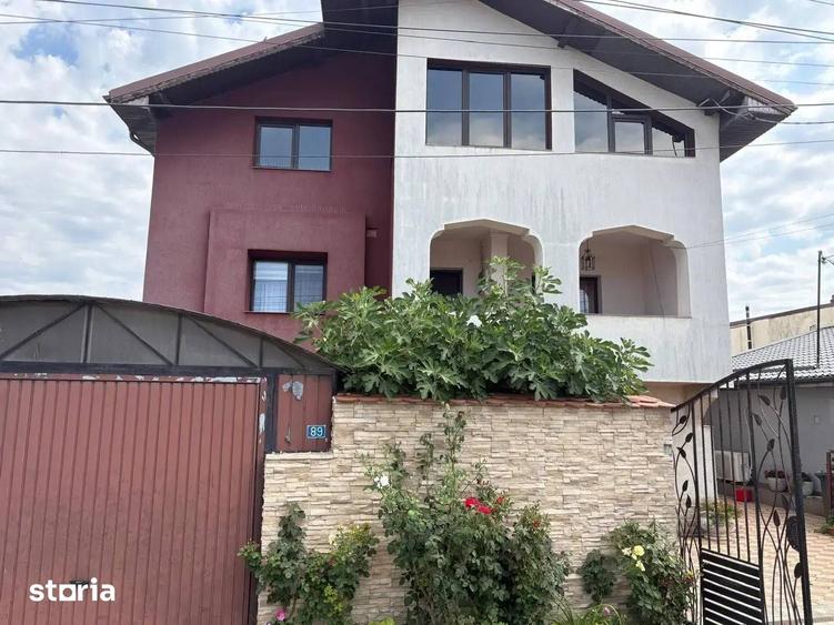 Casă cu 7 camere cu Teren 770 Mp în Dărăști-Ilfov