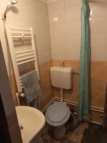 Garsonieră decomandată în Central