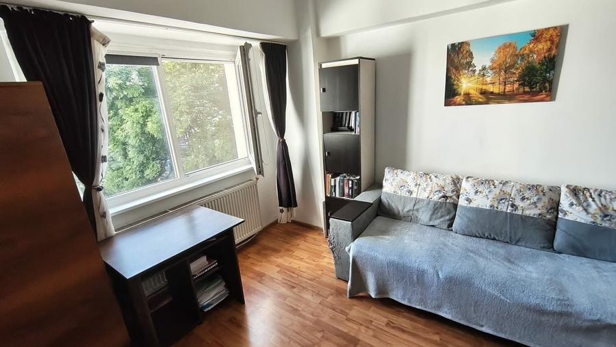 Apartament cu 3 camere decomandat în Ultracentral