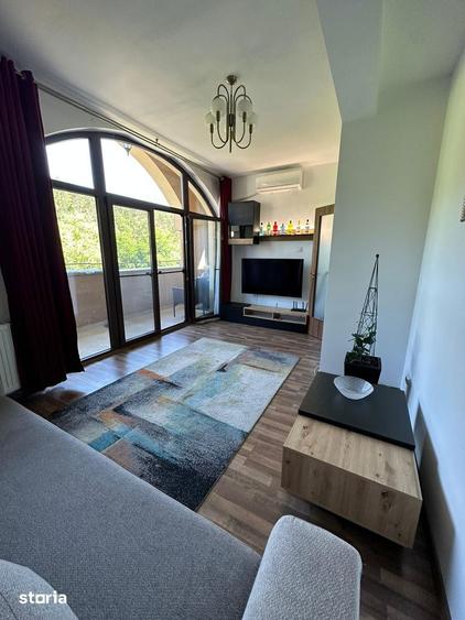 Apartament cu 2 camere decomandat în Central