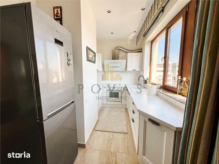Apartament cu 3 camere decomandat, mobilat în Băneasa