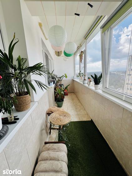 Apartament cu 3 camere decomandat, mobilat în Central