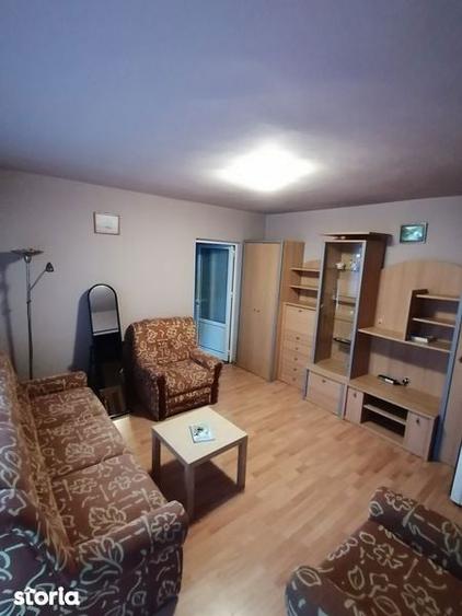 Inchiriez Apartament 2 camere - 3