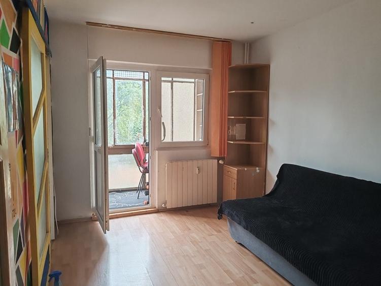 Garsonieră nedecomandată în Micălaca
