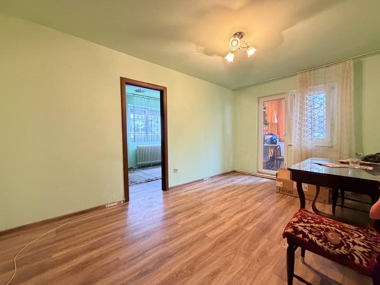 Apartament cu 2 camere semidecomandat în Șagului