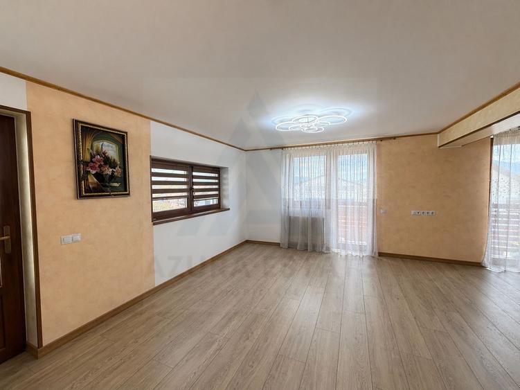 Casă individuală cu 5 camere cu Canalizare în Exterior Vest