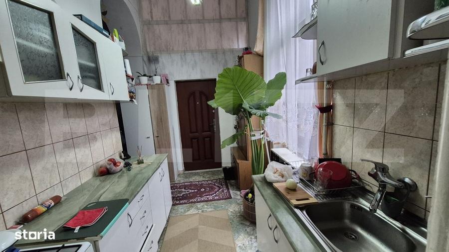 Apartament cu 2 camere semidecomandat în Horea