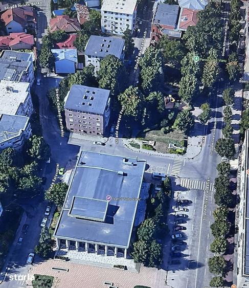 Apartament cu 3 camere semidecomandat în Central