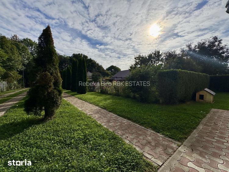 VILA P+1+M in Breaza de Sus | 1317 mp teren | 344mp casa | Garaj | Foi