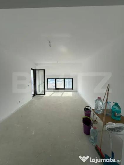 Apartament cu 3 camere decomandat în Burdujeni