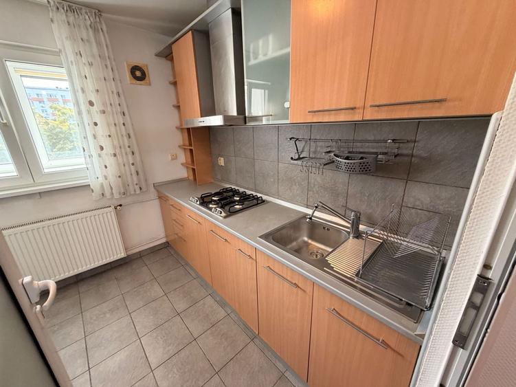 Apartament cu 2 camere în Drumul Taberei